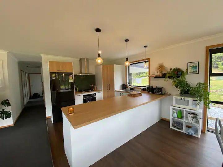 Enchanted Retreat In Greymouth Shared With Host Экстерьер фото
